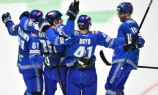 «Вбрасывали — и бежали топтать». Показанный «Барысом» против «Амура» хоккей считают крутым. Почему?