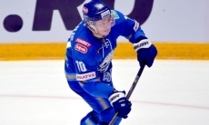 Форвард «Барыса» стал автором гола, даже не бросив по воротам. Видео