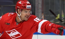 «Игрокам надо посмотреть на себя в зеркало». Форвард «Спартака» назвал ужасным матч с «Барысом»