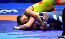Казахстанка проиграла «бронзу» чемпионата мира по борьбе в Нур-Султане