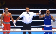 Видео боя с нокдауном действующего чемпиона Азии из Казахстана в полуфинале ЧМ по боксу