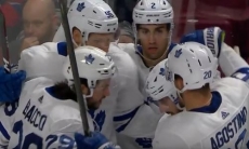 Воспитанник казахстанского хоккея оформил дубль за клуб НХЛ и стал первой звездой игры. Видео