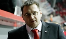 Экс-наставник «Барыса» и сборной Казахстана заявил о готовности принять клуб КХЛ