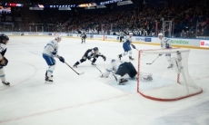 «Казахстану нужен второй клуб в КХЛ». В России удивили прогнозом на матч «Металлург» — «Барыс»