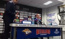 Видео послематчевой пресс-конференции игры КХЛ «Металлург» Магнитогорск — «Барыс» 1:3