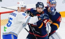 «Хозяева получали козырные стандарты, но...». В России разобрали матч «Металлург» — «Барыс»