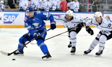 «Трактор» — «Барыс»: где, когда и во сколько смотреть трансляцию матча КХЛ