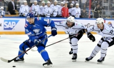 «Казахстанцам будет сложно». Победителя матча «Трактор» — «Барыс» назвали в России