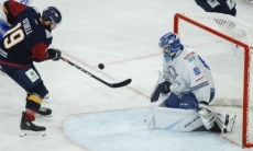 Два голкипера «Барыса» входят в ТОП-5 КХЛ по важному показателю