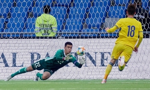 Молодежная сборная Казахстана не забила пенальти и проиграла Израилю драматичный матч отбора ЕВРО-2021
