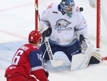 Фоторепортаж с матча КХЛ «Локомотив» — «Барыс» 3:2 ОТ