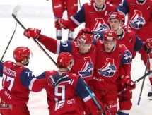 Фоторепортаж с матча КХЛ «Локомотив» — «Барыс» 3:2 ОТ