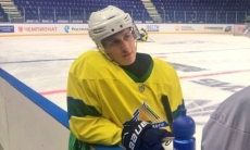 «Нам нужно обсудить все с командой». Нападающий «Салавата Юлаева» объяснил, в чем было преимущество «Барыса»