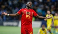 Завершился первый тайм матча Казахстан — Бельгия отбора на ЕВРО-2020. Видео