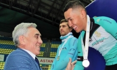 Казахстанец взял серебряную медаль на чемпионате Азии по велотреку