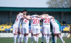 Девять футболистов дисквалифицированы на несколько лет за участие в договорных матчах