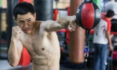 «Покажу всем, на что я способен». Казахстанский боксер поделился настроем на «Суперсерию» от MTK Global