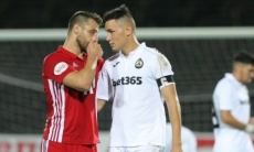 «Может переехать зимой». Экс-игрок «Фулхэма» выбрал между Казахстаном и Болгарией