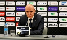 «Помогает сборной, а потом...». Тренер «Северстали» сделал необычное предложение после поражения от «Барыса»