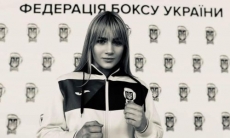 18-летняя чемпионка Украины попала под поезд и погибла. Она переходила дорогу в наушниках