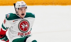 «Было волнение — не мог уснуть». Нападающий «Ак Барса» — о фееричном дебюте в КХЛ в матче с «Барысом»