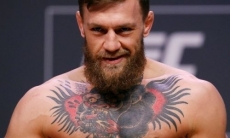 Возвращение Макгрегора в UFC 18 января оказалось под угрозой срыва. Названа причина 