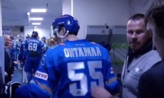 «А что так скромно? Подходите». Раздевалка «Барыса» после победы над минским «Динамо»