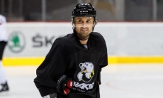 Соперник «Барыса» по конференции КХЛ расстался с обладателем Кубка европейских чемпионов