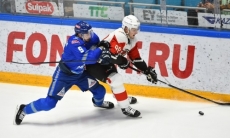 «Сзади с топорами бегут». Топ-клуб КХЛ предупредили насчет опасного «Барыса»