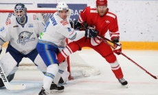 «Наглая ложь!» В России пристыдили комментаторов матча «Спартак» — «Барыс»