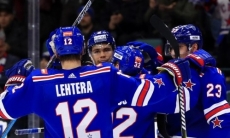 Помогут ли родные стены? В гости к «Барысу» едет одна из лучших выездных команд КХЛ