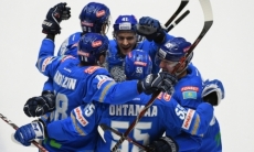 «Мы не можем побеждать, если...». Чемпион мира из «Барыса» разобрал разгром от СКА и раскрыл залог успеха