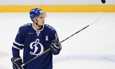 «Во втором периоде сыграли отвратительно». Нападающий московского «Динамо» оценил победу над «Барысом»