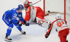 «Все равно нужно улучшать». Роман Старченко после дубля в ворота «Автомобилиста» раскрыл залог победы «Барыса»