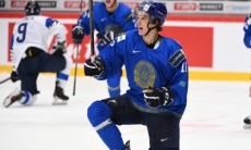 «Думал, игра будет тяжелее». Автор шайбы сборной Казахстана в ворота чемпионов мира назвал причину поражения в матче МЧМ-2020