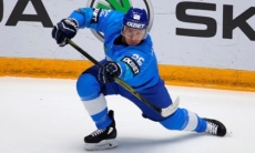 Хоккеист сборной Казахстана сменил третий европейский клуб за сезон