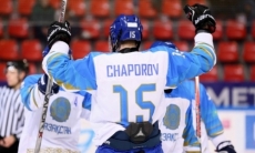 Устроивший драку с Рыспаевым казахстанский хоккеист забросил первую шайбу за сборную на чемпионате мира. Видео