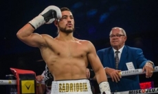 «Оправдал все надежды». Чемпион WBC из Казахстана признан «Открытием года» в Канаде