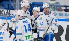 «Авангард» дрожит в страхе. Каково положение «Барыса» в таблице КХЛ после победы над «Нефтехимиком»