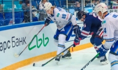 «Легко могу узнать». Молодой казахстанский хоккеист — о своих помощниках в «Барысе» и первом сезоне в КХЛ