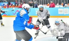 Хоккейная команда казахстанца Алексея Байдека одержала вторую победу на ЮОИ-2020