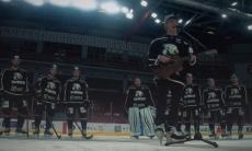 Аутсайдер конференции «Барыса» в КХЛ перепел популярную песню из «Ведьмака». Видео