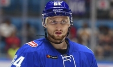 «Мы им помогли». Автор третьей шайбы «Барыса» объяснил пропущенную в большинстве шайбу