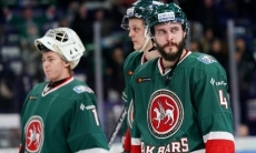 Лидер конференции «Барыса» потерпел третье поражение в четырех последних матчах КХЛ