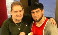 Казахстанский боксер возобновил тренировки после поражения нокаутом
