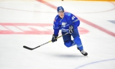 «Честно скажу...». Хоккеист «Барыса» объяснил свой необычный выбор