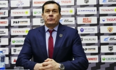 «Если не умеешь кататься, то иди и учись». Тренеру «Нефтяника» понравились первый и третий периоды игры с «Торпедо»