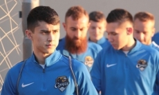 Футболист молодежной сборной Казахстана в первый раз за четыре месяца попал в стартовый состав клуба РПЛ