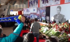 Ушел со льда, но останется в памяти: в Нур-Султане простились с игроком из системы «Барыса». Видео