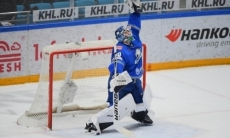 Спасение голкипера «Барыса» вошло в ТОП-10 лучших сейвов недели КХЛ